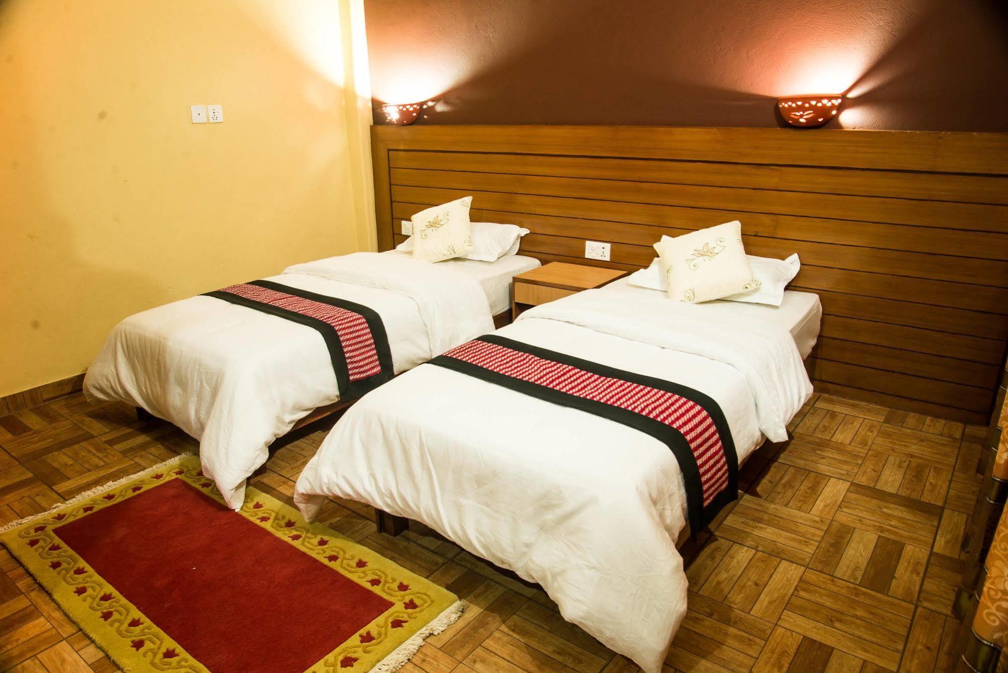 Hotel Tourist Residency Pokhara Exterior foto